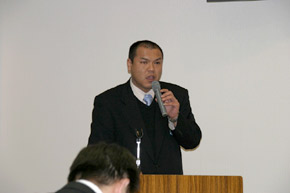 本日2人目のセミナー講師の山添財務局長