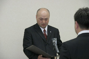 長谷川君による「JC宣言」朗読並びに綱領唱和