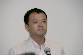 3分間スピーチをする安田君。お題はいつもの「夢」